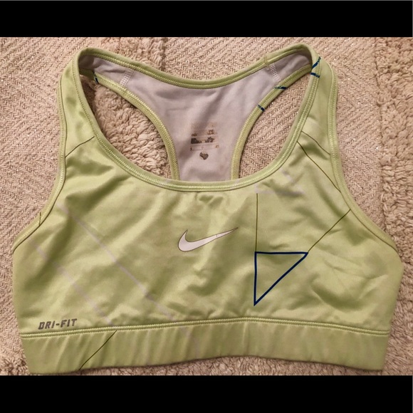 nike triangle bra